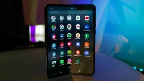 Компания Samsung перенесла ранний старт продаж складного Galaxy Fold